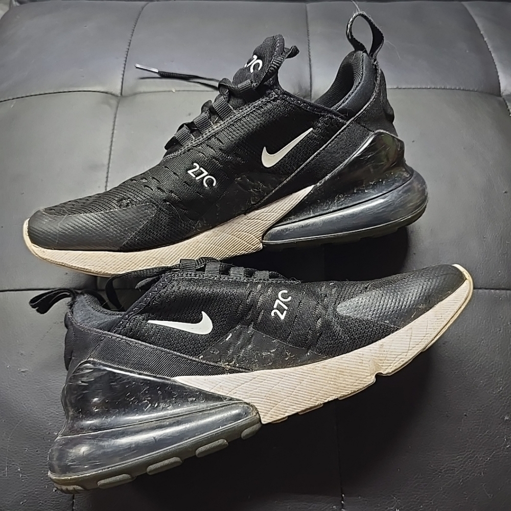 Nike Air Max 270 Women's Size 8.5 Black Anthracite White Running Sneakers
